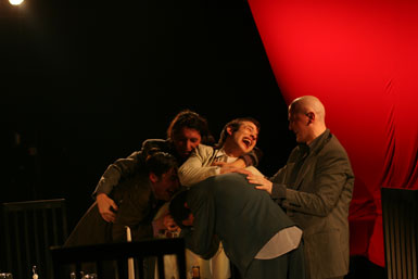 Free - Háromszék Táncegyüttes Mozgásszínházi Műhely, 2006.